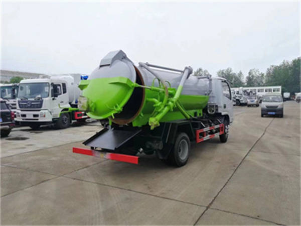 10方清洗吸污车、东风10方清洗抽污车、清洗疏通两用车现车实拍图片